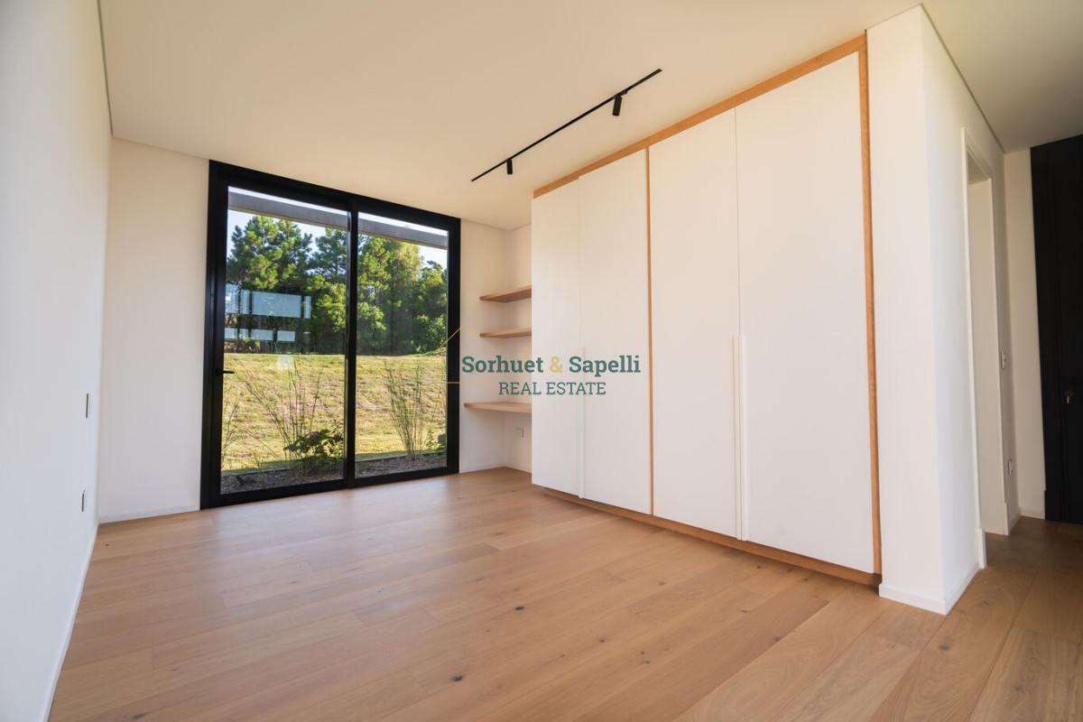 House for sale in Punta del Este, Pueblo Mío