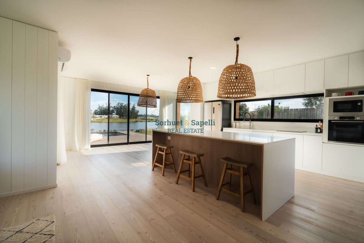 Casa en Alquiler - Verano