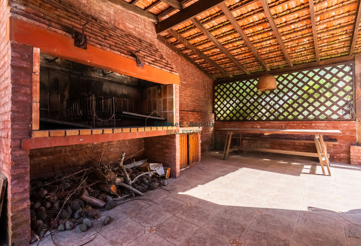 Casa en Venta en Cantegril Punta del Este