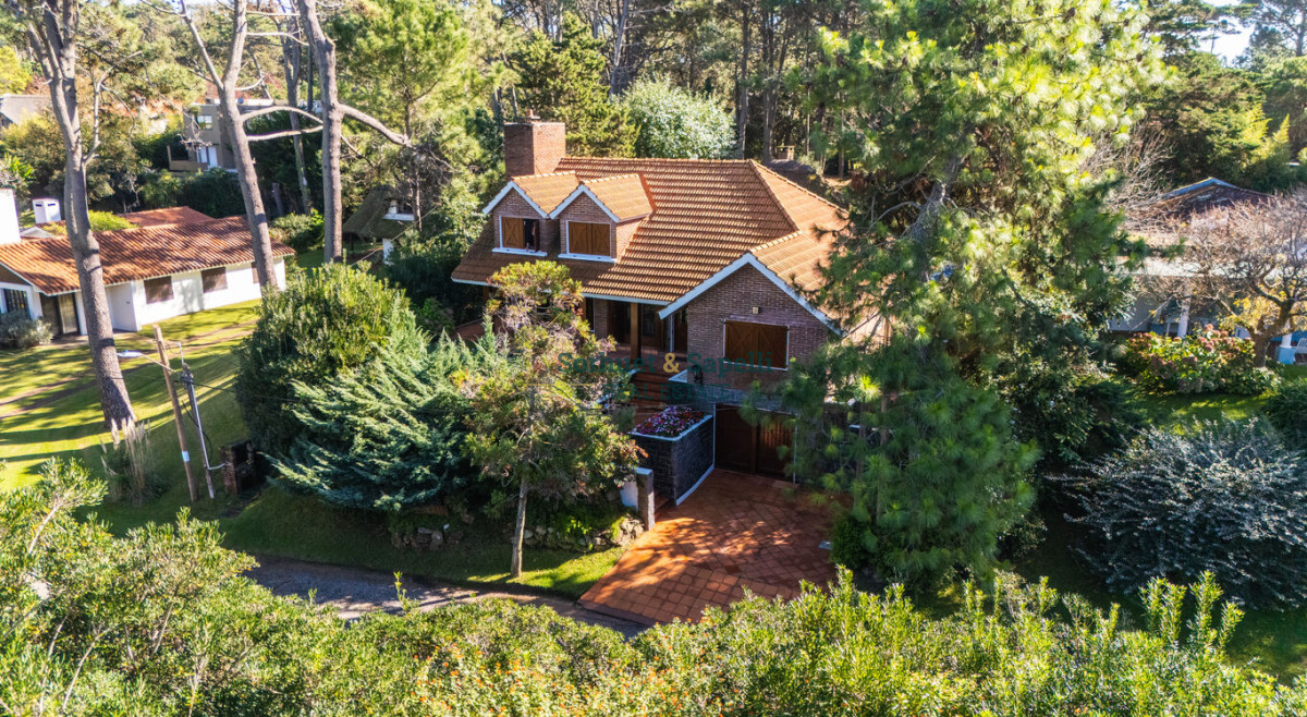 Espectacular Casa en Venta en Rincon del Indio