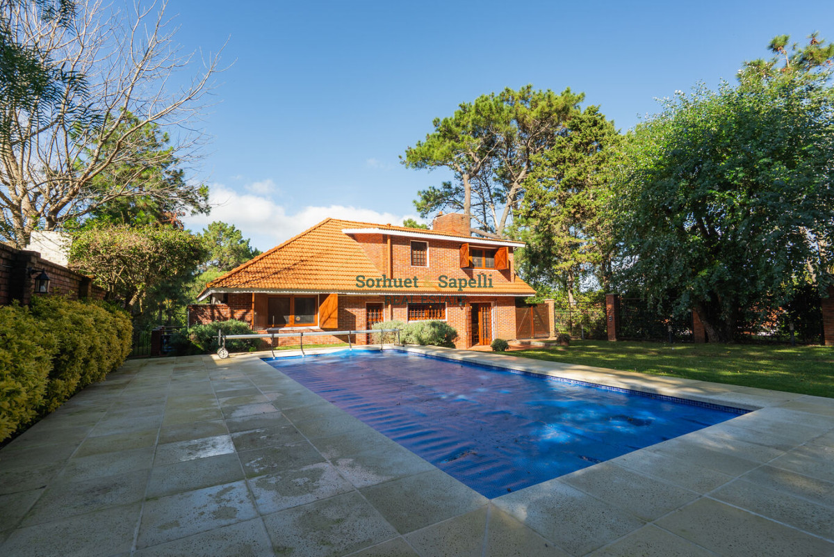 Espectacular Casa en Venta en Rincon del Indio