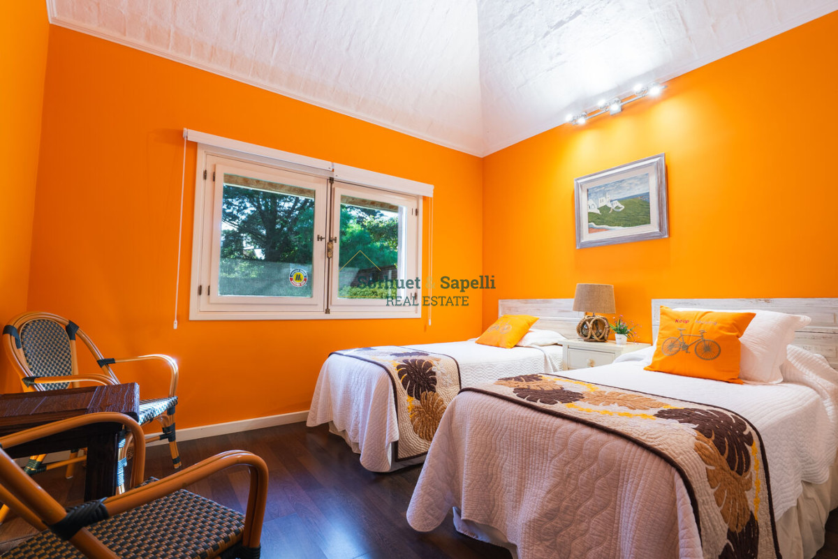 Espectacular Casa en Venta en Rincon del Indio