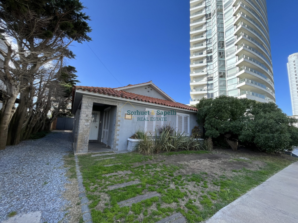 Chalet en venta playa mansa