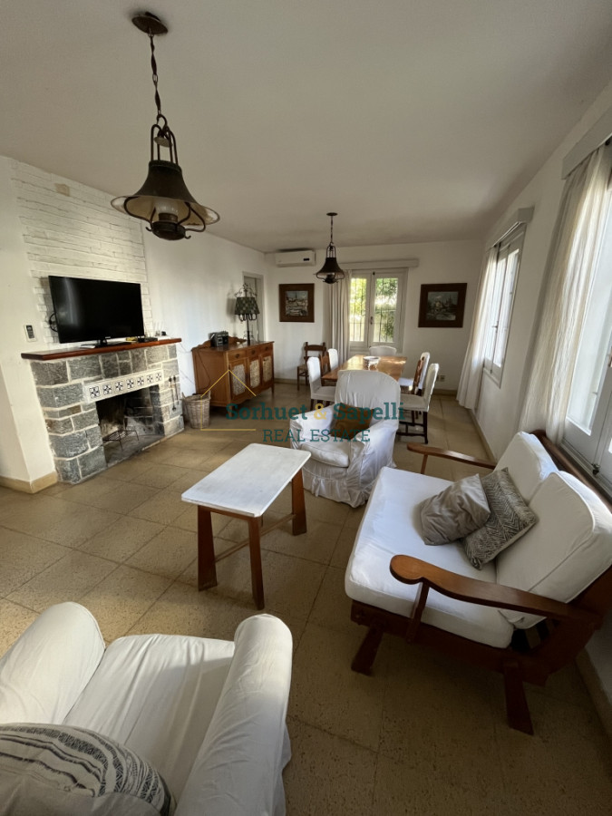 Chalet en venta playa mansa