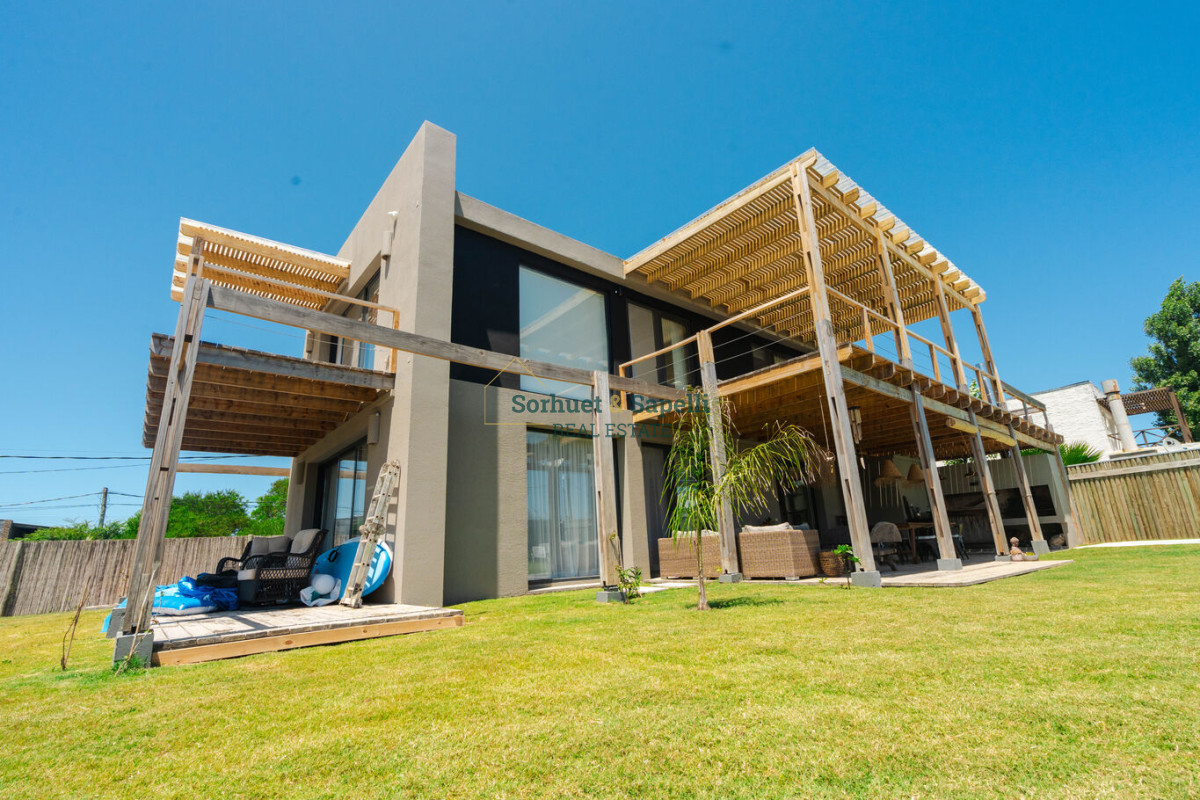 Casa en Venta en Manantiales, Punta del Este