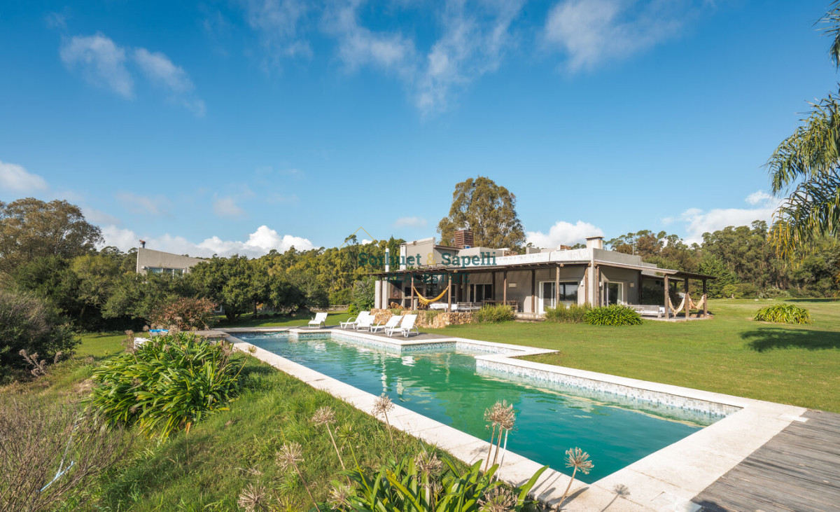 Chacra en venta enfrente al Mar 