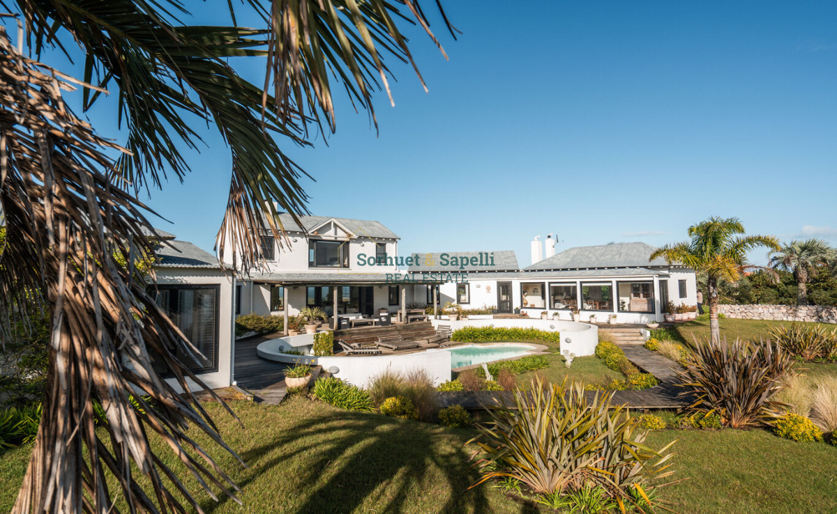 Chacra en venta enfrente al Mar 