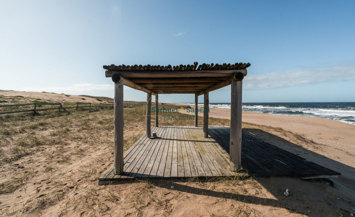 Chacra en venta enfrente al Mar 