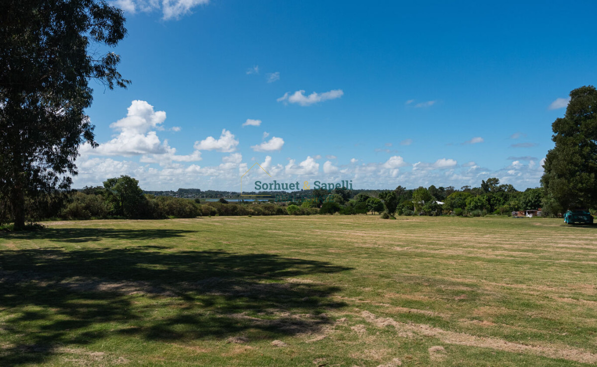 Terreno en venta en Laguna del Diario, Punta del Este