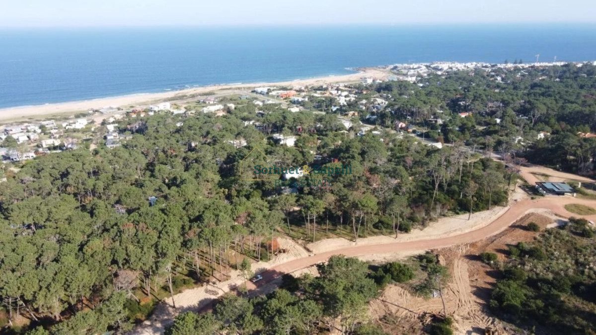 Lote en barrio privado Reserva Montoya 