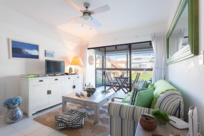 Venta de apartamento 2 dormitorios enfrente a la playa 