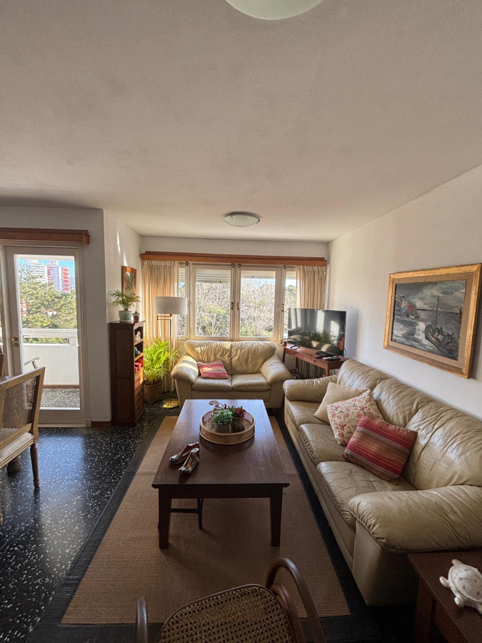 Alquiler termporal de 3 dormitorios en aidy grill