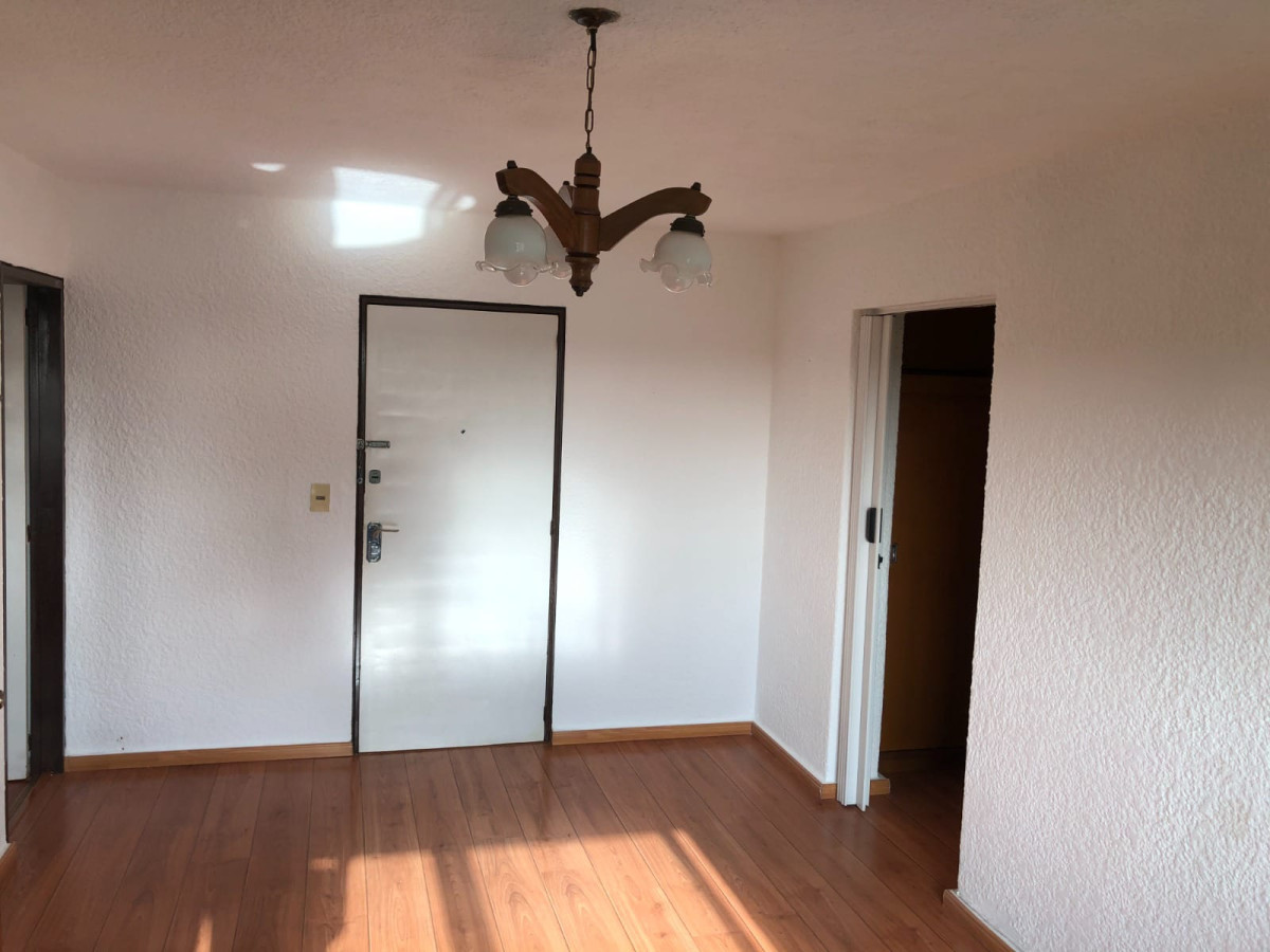 Aparamento de 2 dormitorios en centro de Maldonado 