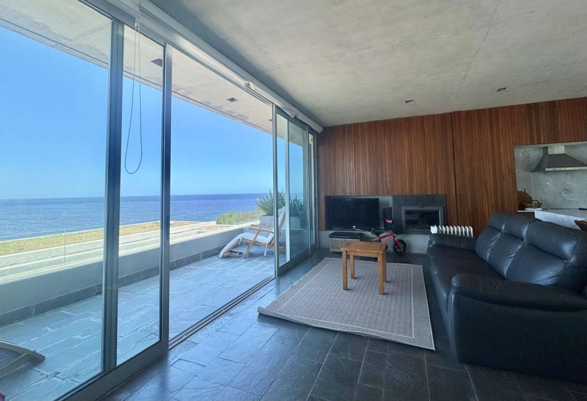 Espectacular apartamento de dos dormitorios en Punta Ballena