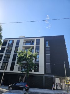 Estrena, Nicaragua y F Crespo, Terraza y Garaje