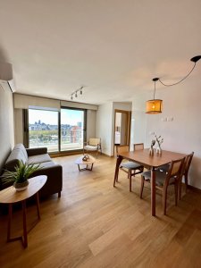 21 De Setiembre Y Zudañez. Piso Alto - Finamente amoblado