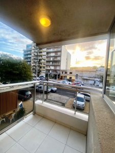 Ponce Y Pouey - Reciclado, Con Garaje, Patio Y Terraza