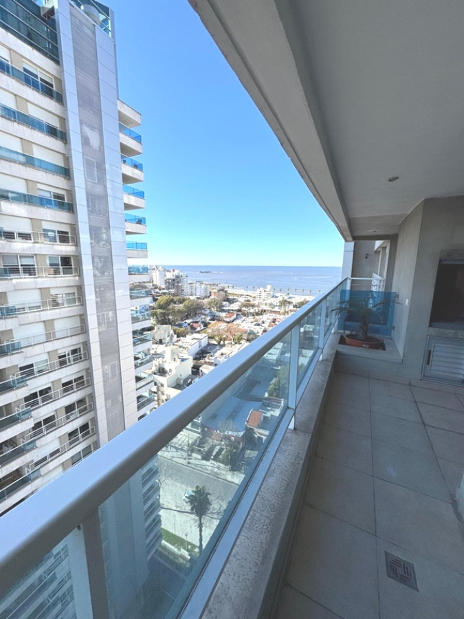 Nuevo Precio -  Diamantis, Equipado, Vista Al Mar Y Parrillero, Piso Alto