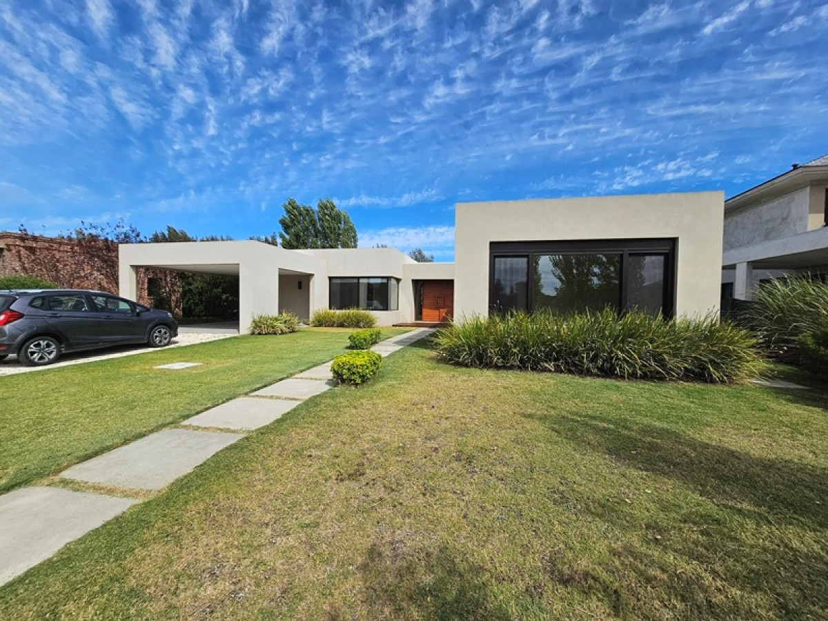 Tahona, Exclusiva - Líneas Modernas - Gran Calidad En Construcción