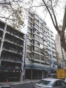 Luminosa, Impecable, 3 Ambientes Y Baño 