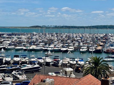 Apartamento Codigo #Alquiler de apartamento en plena península 