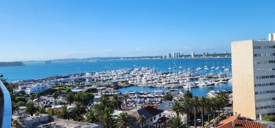 Apartamento Codigo #Vista al puerto de punta del este 