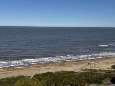 Apartamento Codigo #Hermosa unidad a pasos del mar 