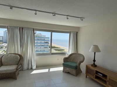 Apartamento Codigo #ESPECTACULAR PLANTA, PRIMERA LINEA, SERVICIOS Y CLUB