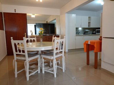 Apartamento Codigo #Apartamento 1 dormitorio 1 baño peninsula punta del este