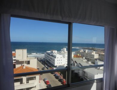 Apartamento Codigo #Apartamento en Punta del Este con excelente vista al mar 