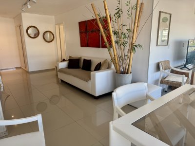 Apartamento Codigo #HERMOSO APARTAMENTO EN VENTA DE DOS DORMIT 