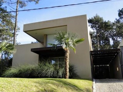 Casa Codigo #Casa en venta Montoya a pasos del mar 