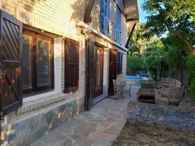 Casa Codigo #Casa a poco del mar y con piscina climatizada 