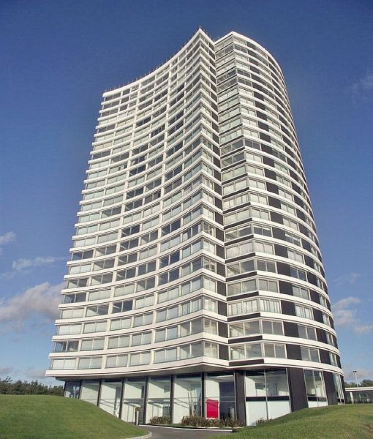 Departamento de 3 dorm Frente al Mar Playa Brava, Parada 9