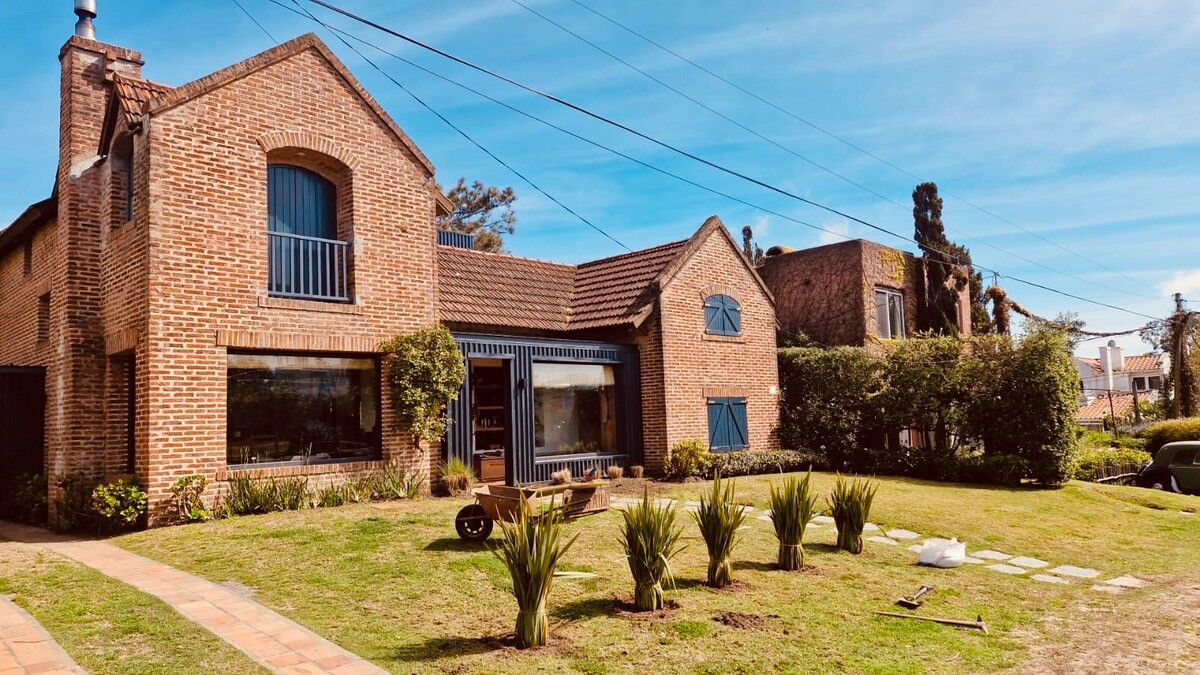 Divina Casa de 4 dormitorios en el corazón de La Barra