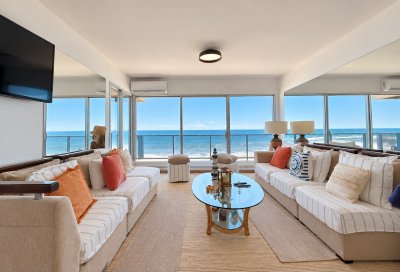 Penthouse 3 dormitorios con barbacoa primera línea Brava