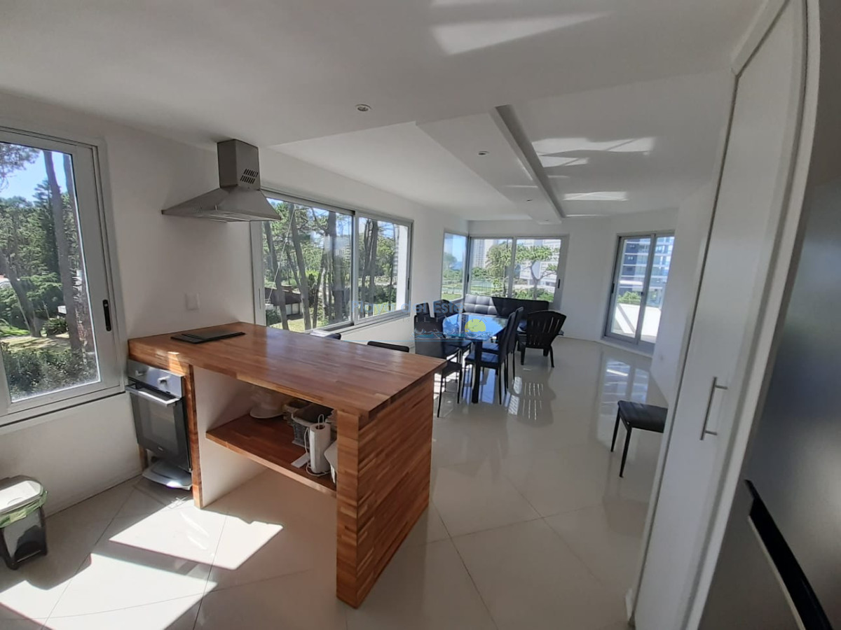 Brava - GoPunta - Portal Inmobiliario de Punta del Este - Maldonado