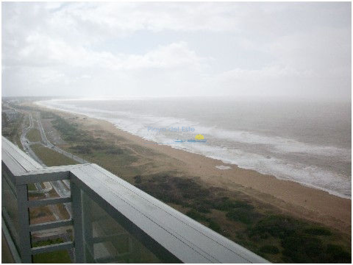 Brava - GoPunta - Portal Inmobiliario de Punta del Este - Maldonado