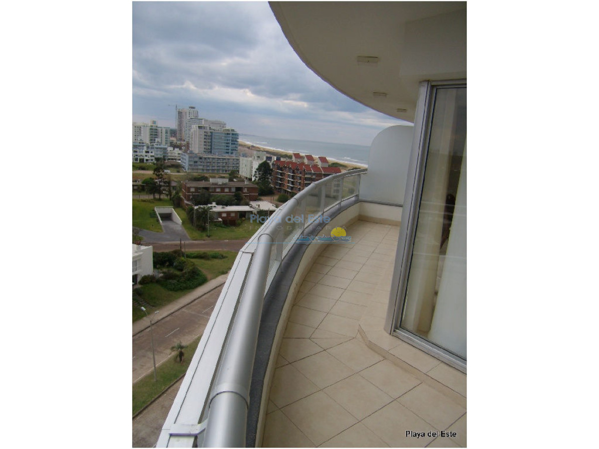 Brava - GoPunta - Portal Inmobiliario de Punta del Este - Maldonado