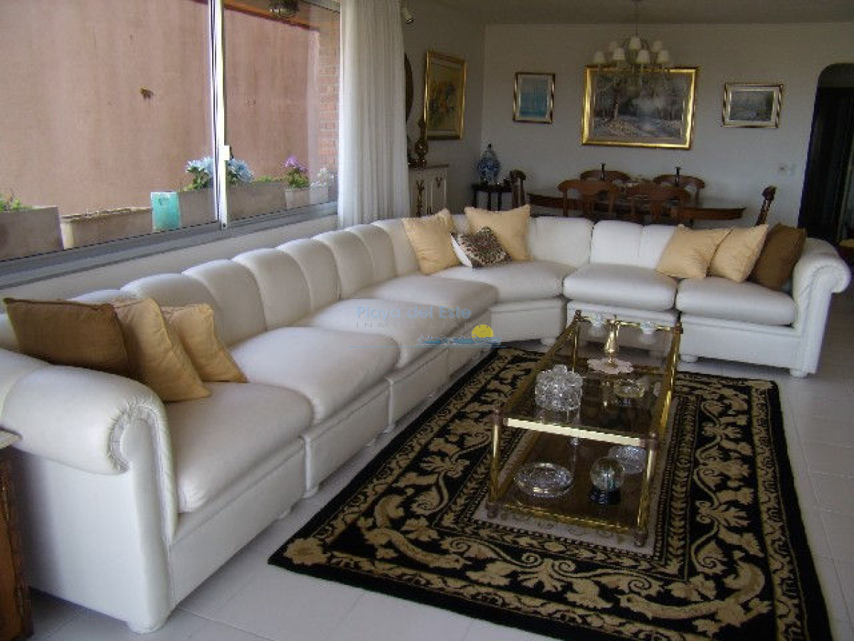 Brava - GoPunta - Portal Inmobiliario de Punta del Este - Maldonado