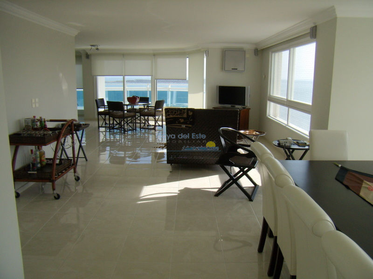 Mansa - GoPunta - Portal Inmobiliario de Punta del Este - Maldonado