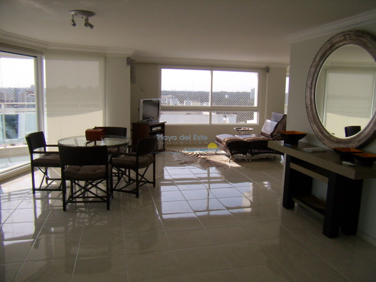 Mansa - GoPunta - Portal Inmobiliario de Punta del Este - Maldonado
