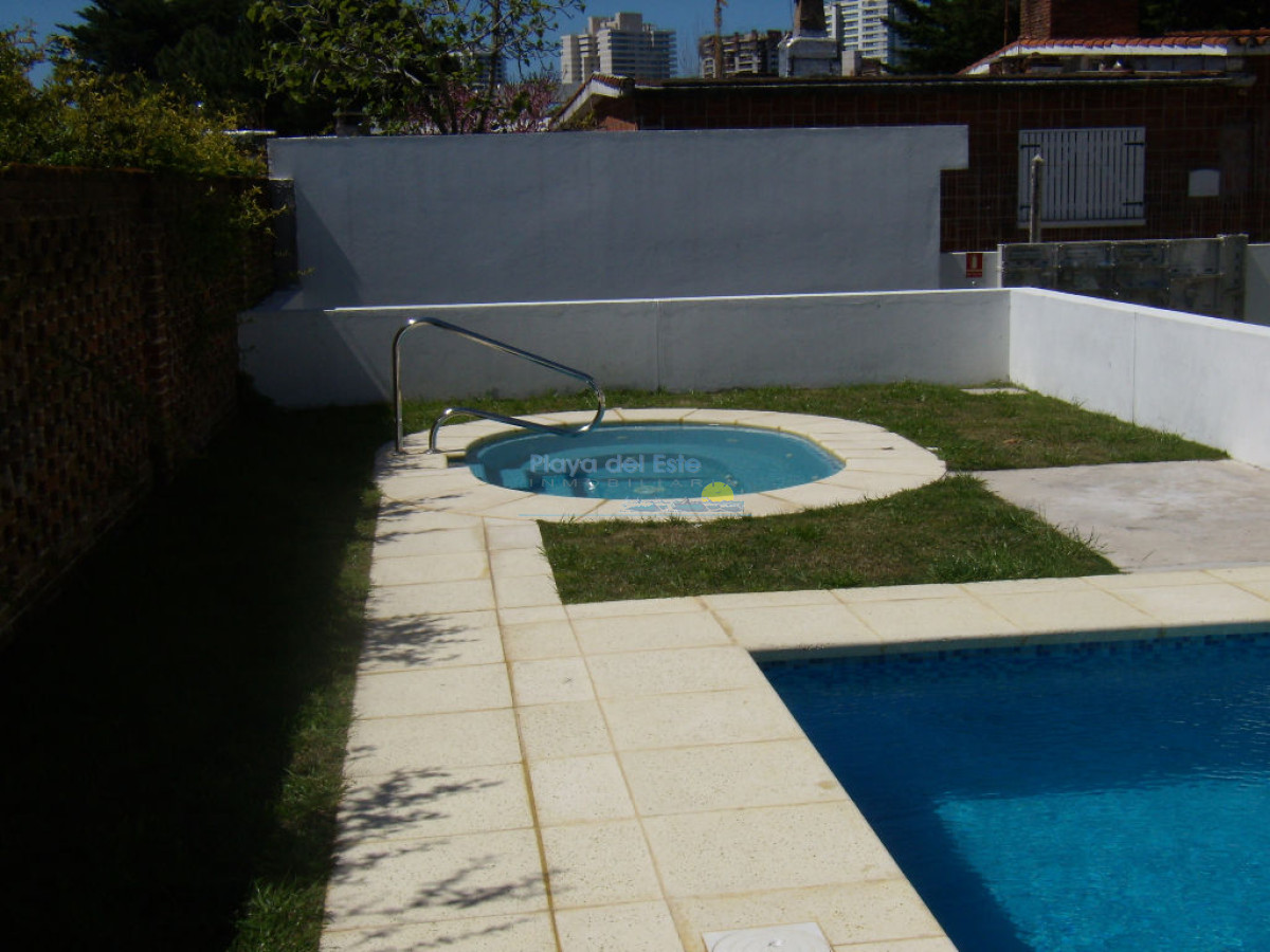 Aidy Grill - GoPunta - Portal Inmobiliario de Punta del Este - Maldonado