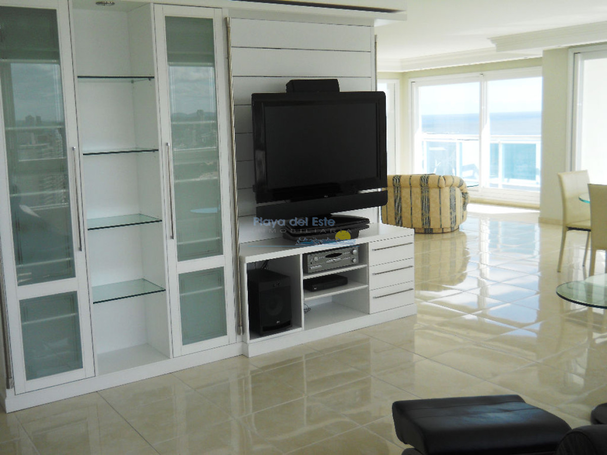 Mansa - GoPunta - Portal Inmobiliario de Punta del Este - Maldonado