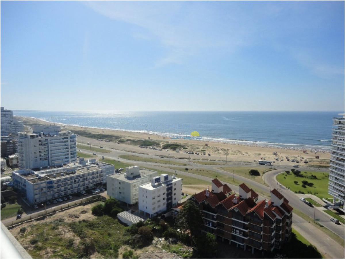 Brava - GoPunta - Portal Inmobiliario de Punta del Este - Maldonado