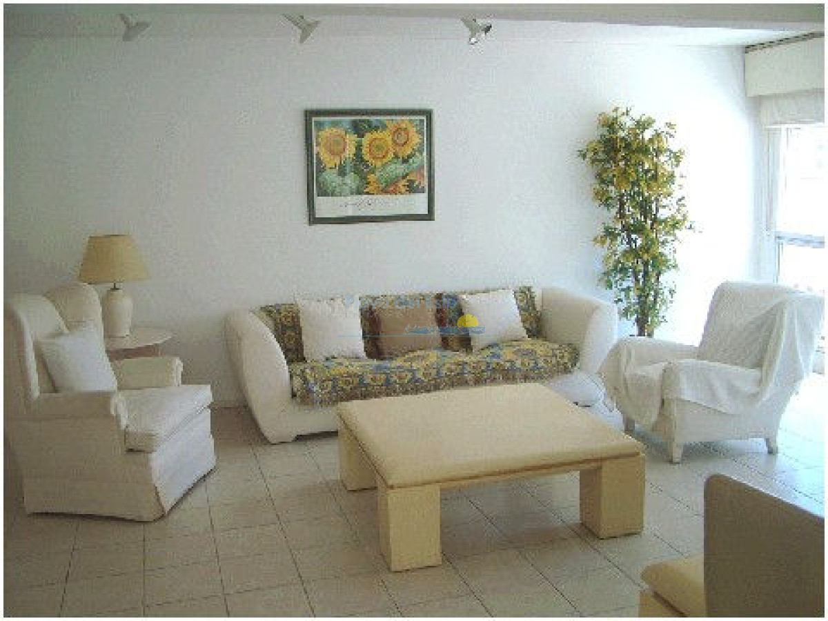Peninsula - GoPunta - Portal Inmobiliario de Punta del Este - Maldonado