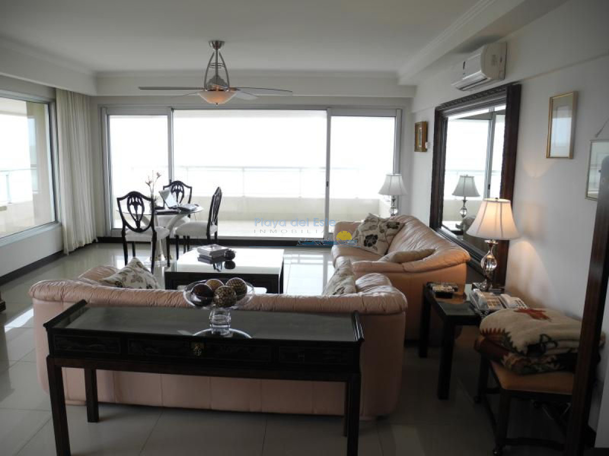 Brava - GoPunta - Portal Inmobiliario de Punta del Este - Maldonado