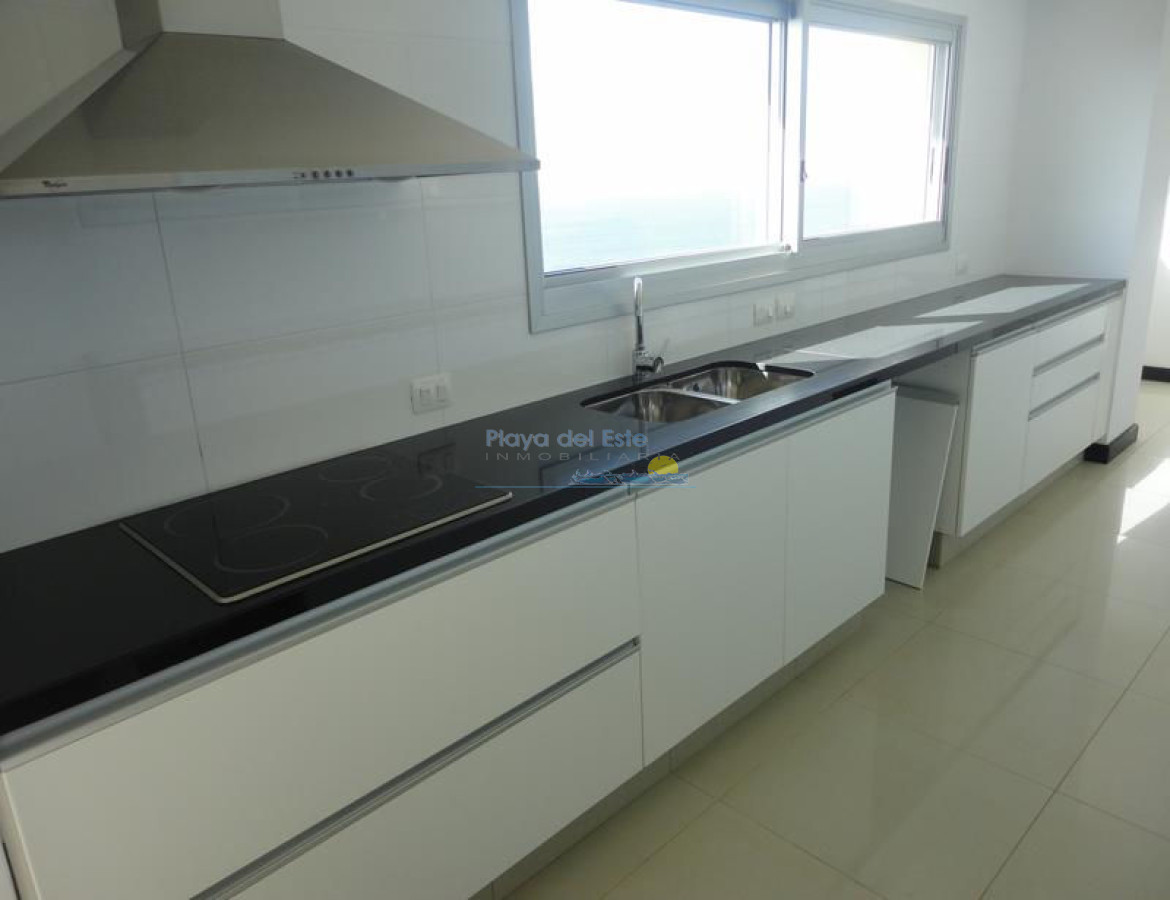 Brava - GoPunta - Portal Inmobiliario de Punta del Este - Maldonado