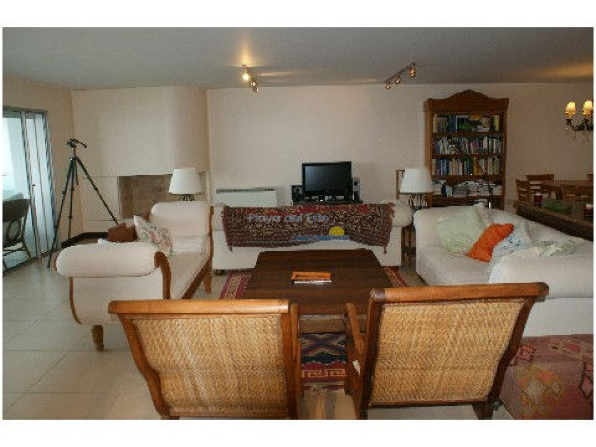 Brava - GoPunta - Portal Inmobiliario de Punta del Este - Maldonado