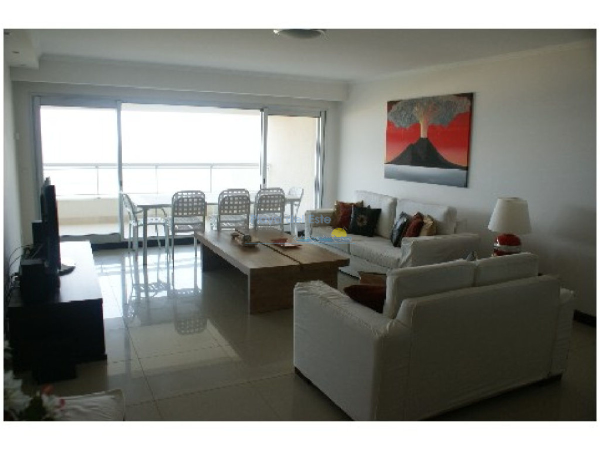 Brava - GoPunta - Portal Inmobiliario de Punta del Este - Maldonado